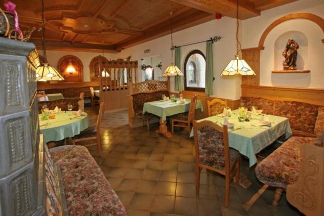 Landgasthof Pfarrwirt 호텔 티어제 외부 사진