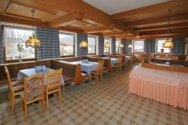 Landgasthof Pfarrwirt 호텔 티어제 외부 사진